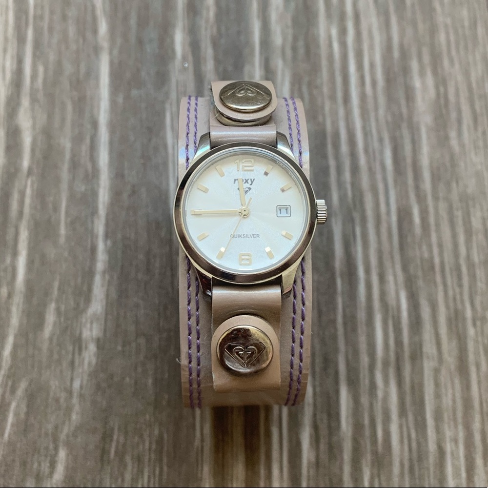 Light Purple Girls Roxy Watch Quicksilver